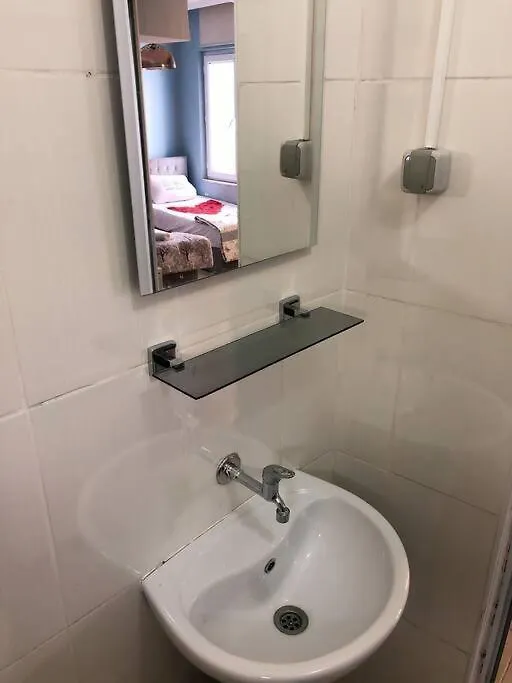 Central Apartament 4' Galata Tower Granbazaar 2' Sea 4' Ferry/Metro/Tram Apartment Istanbul Turkey